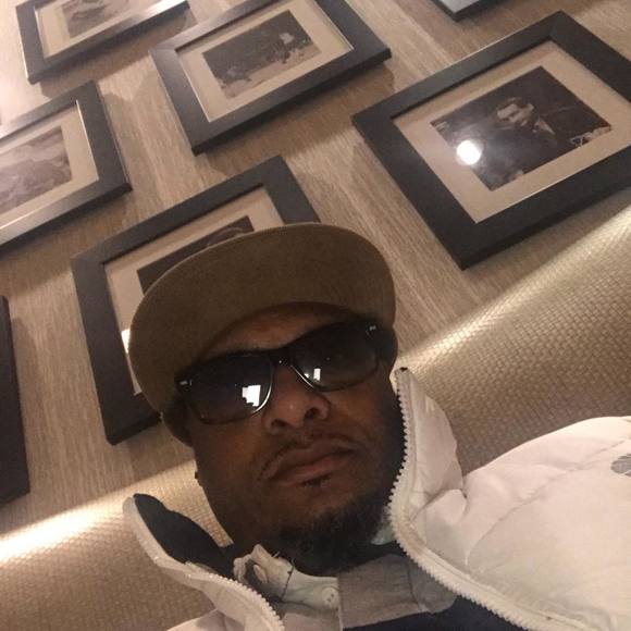 Meet your Posher, Christopher - Picture 1 of 1